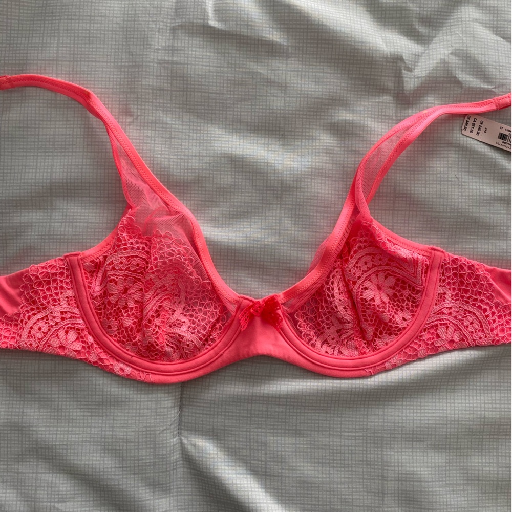 Victoria Secret Bra (34B) NWT - Picture 8 of 8